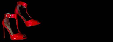 Kırmızı sandaletli pankart yaz boyası siyah arka plan