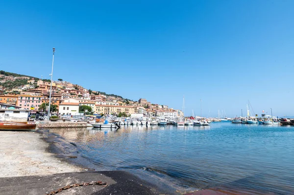 Die Landschaft Von Porto Santo Stefano Sommer Vom Hafen Aus — Stockfoto