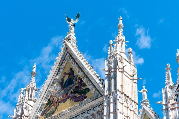 피아자 두오모에 대성당의 — 스톡 사진