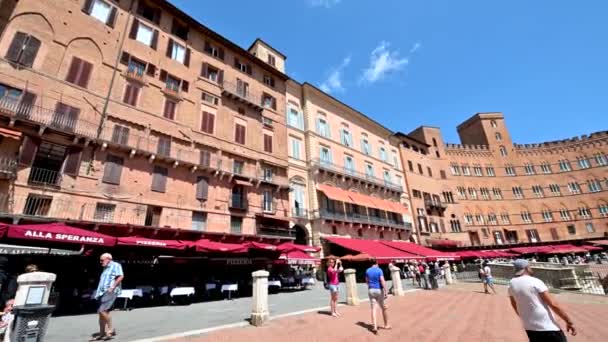 Siena πλατεία Campo με το Torre del Mangia — Αρχείο Βίντεο