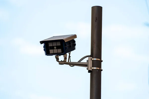 Cámaras de vigilancia dentro de la ciudad —  Fotos de Stock