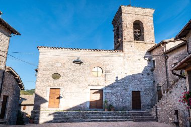 Binaları ve ara sokaklar arasındaki kırsal sokakları macerino 'nun köyü.