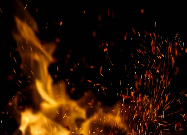 Láng Tűz Szikrák Fekete Háttér — Stock Fotó