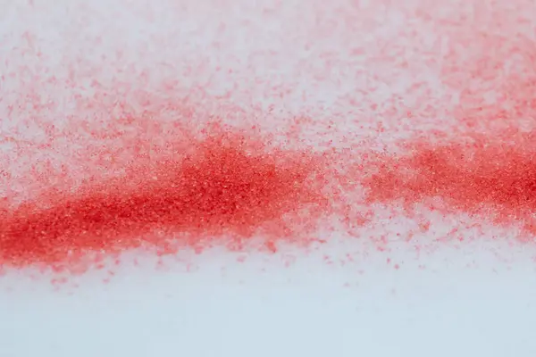 Rote Farbflecken Auf Weißem Schnee — Stockfoto
