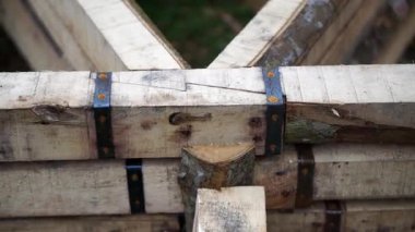 Yapı kerestesi geleneksel kiriş eklemleri elle birleştirilmiş yapı ve çivi ayrıntıları
