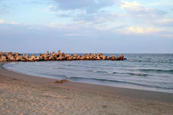 Praia Breakwater Reyna Constanza Romênia Pôr Sol Dia Frio Verão — Fotografia de Stock