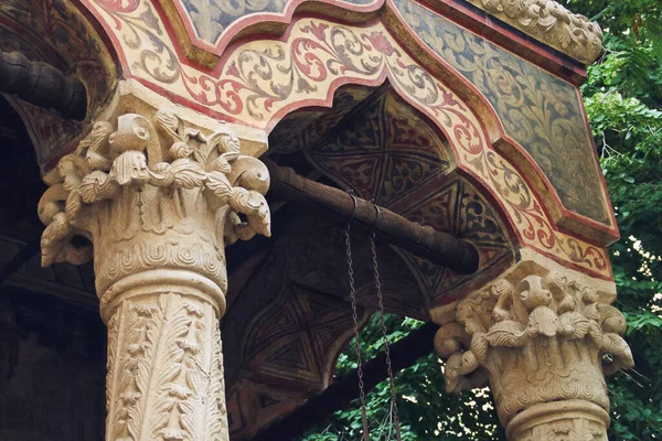 Detalle Del Monasterio Stavropoleos Bucarest Rumania Detalles Fachada Exterior Arco —  Fotos de Stock