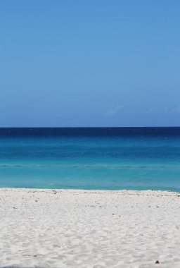 Caribbean sea in summer. Turquoise water and white sand. Varadero, Cuba.