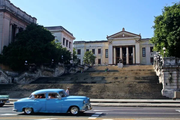 Havanna Kuba 2012 Die Universität Von Havanna Und Alte Amerikanische — Stockfoto