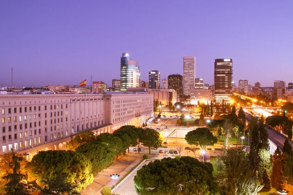 Madrid España 2018 Parque Público Del Edificio Del Gobierno Nuevos —  Fotos de Stock