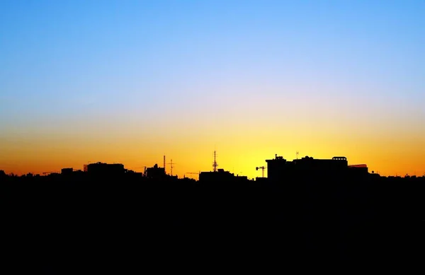 Silhouette Von Gebäuden Bei Sonnenaufgang Madrid Spanien Silhouette Der Dächer — Stockfoto