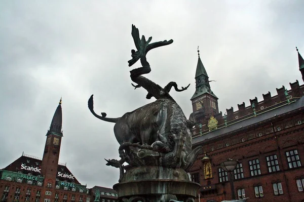 Kopenhagen Dänemark 2016 Der Drachenbrunnen 1915 Auf Dem Rathausplatz Mit — Stockfoto