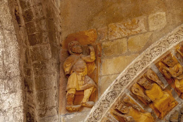 Облегчение Фасаде Собора Святой Марии Олорон Сент Мари Франция Каменный — стоковое фото