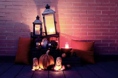 Cadılar Bayramı, mumlarla aydınlatılmış hayattır..