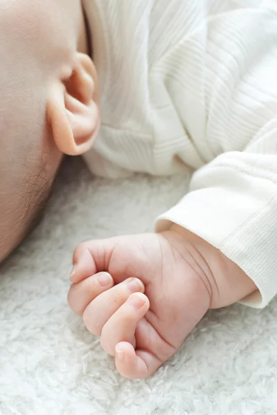 Detail Slepping Baby dívčí ruka — Stock fotografie