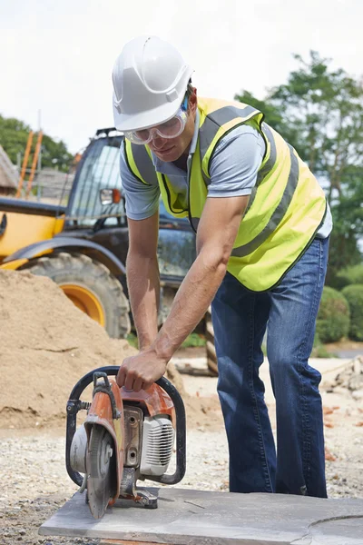 Construction Worker Cutting Stone With Circular Saw — Stock Photo, Image