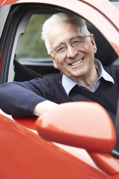 Portrait Of Smiling Senior Man Driving Car — Stock Photo, Image