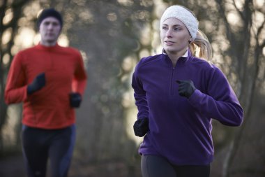 Kış kaçak Woodland ile Çift