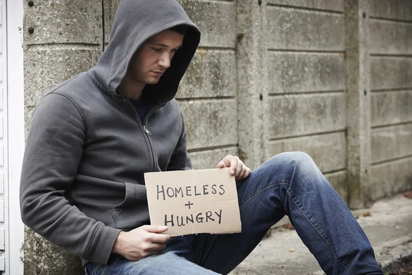 Homeless Young Man Begging On Street — Stock Photo, Image