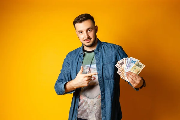 Borçlar ve krediler, para