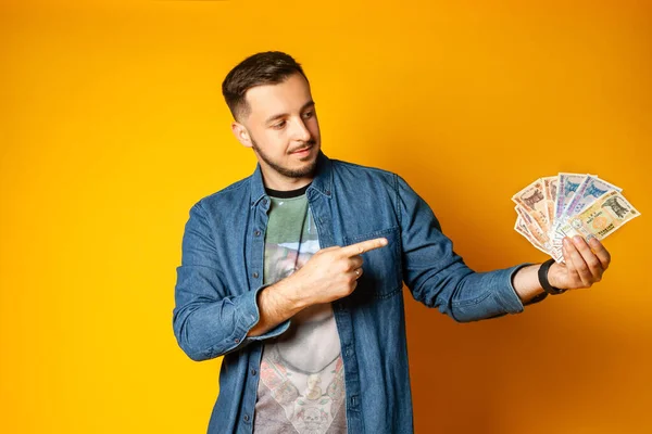 Borçlar ve krediler, para