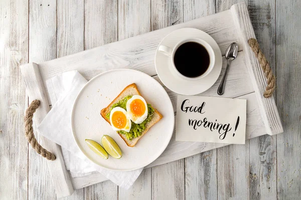 Torrada Com Guacamole Ovo Cozido Torrada Abacate Com Xícara Café — Fotografia de Stock