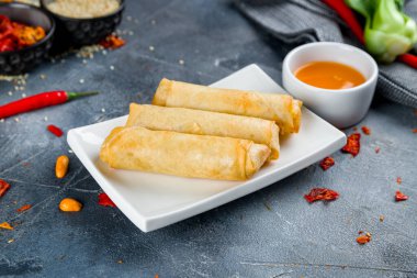 Kızarmış börek, Vietnam yemeği.