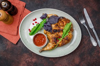 Kızarmış tavuk tütünü yakın plan görüntüsü