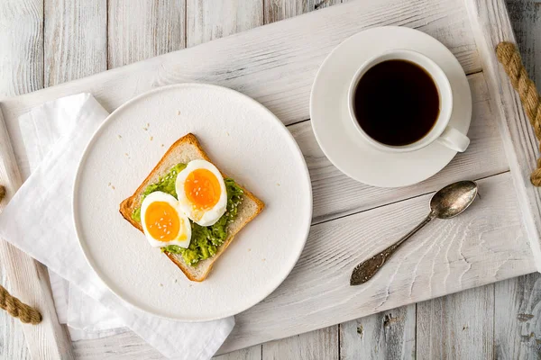 Torrada Com Guacamole Ovo Cozido Torrada Abacate Com Xícara Café — Fotografia de Stock