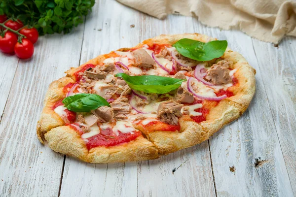 Roman pizza with tuna on Roman dough, pinsa