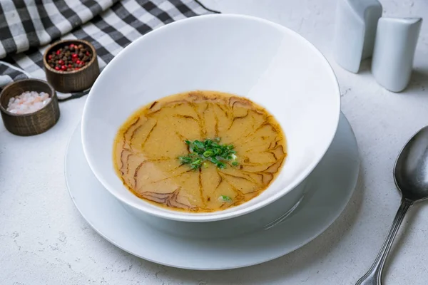 Lentil soup on white concrete table. Turkish cuisine — Stock Image Lentil Soup White Concrete Table Turkish Cuisine Stock Photo