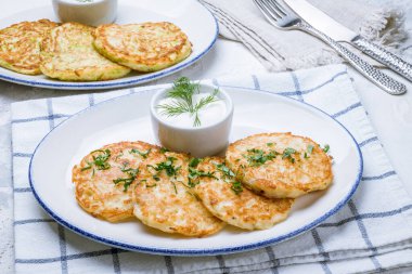 Kremalı patatesli gözleme.