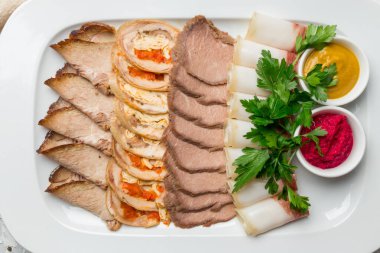 Farklı etlerin dilimlenmesi