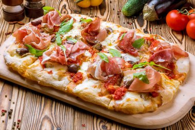 Roma Hamur 'unda Parma jambonlu pizza.