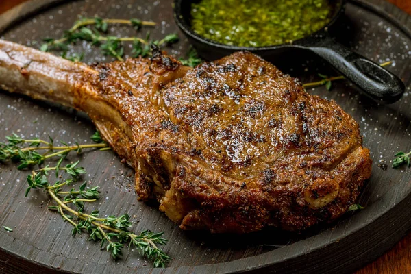 Close View Delicious Tomahawk Ribeye Steak Wooden Background — Stock Photo, Image