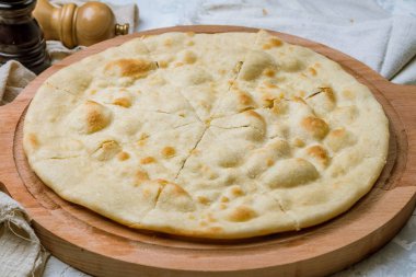 Sarımsaklı Focaccia, yakın çekim.