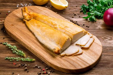 Gemide füme kelebek var.