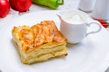 Khachapuri katmanlı Gürcü mutfağı