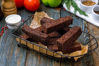 Kızarmış sarımsaklı ekmek, yakın plan görüntü.