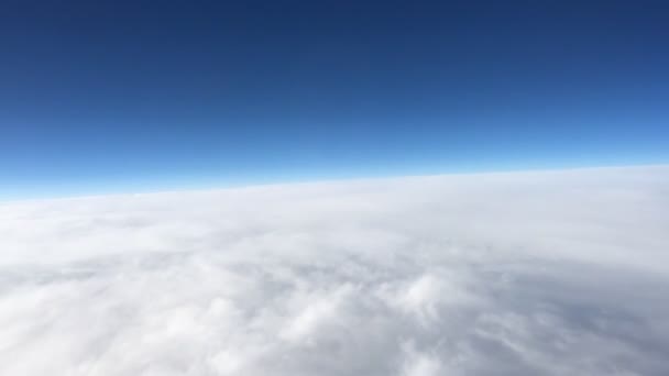Cruising at 36000 feet — Stock Video