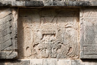 Venüs, Chichen-Itza, Yucatan, Meksika platformunda yardım oymacılığı