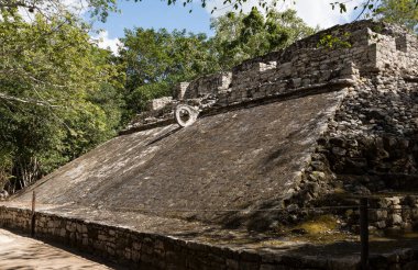 Coba, Quintana Roo, Yucatan yarımadasındaki Maya harabelerinde top sahası, Meksika