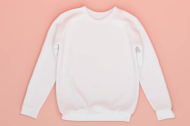 Beyaz arka planda uzun kollu, uzun kollu, süveter giyen adamlar. 3d oluşturma