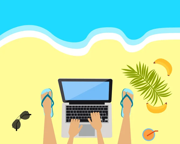 Local de trabalho na praia. Laptop, cocktail e banana. Ilustração vetorial —  Vetores de Stock