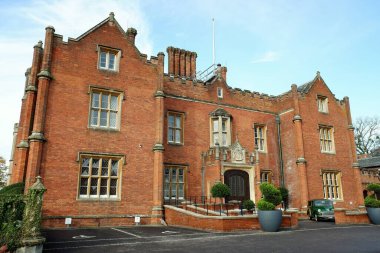 Latimer Malikanesi Tudor tarzı bir malikane, daha önce Ulusal Savunma Koleji 'nin evi.