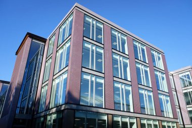 Bina 1, Croxley Park iş parkı, Şapkacılar Sokağı, Watford