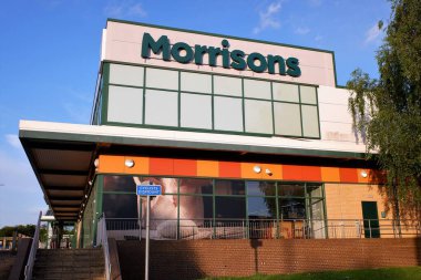 Ascot Yolu, Watford 'daki Morrison süpermarketi.