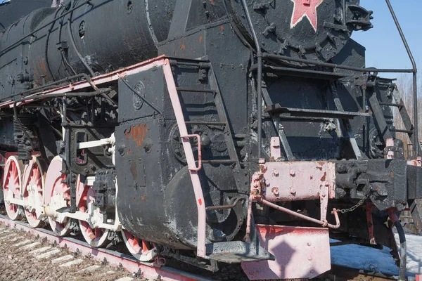 Eisenräder Mächtiger Dampflokomotiven Rote Eisenräder Von Dampflokomotiven Stahlräder Einer Dampflokomotive — Stockfoto