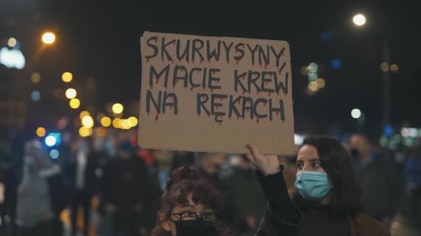 Warsaw, Poland 23.10.2020 - Protest against Polands abortion laws. Banner signs on the protst against new polish law banning abortion — Stock Video