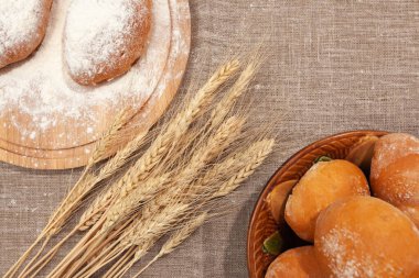 Çuval bezinin arka planında buğday kulakları